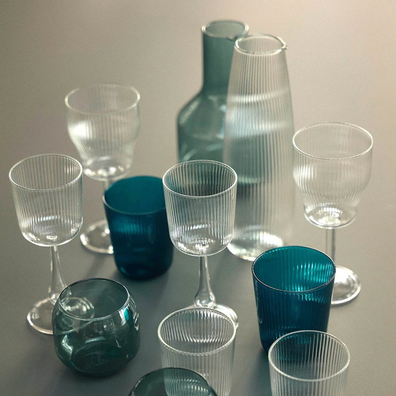 Clear Luisa 1L Carafe - Image 5